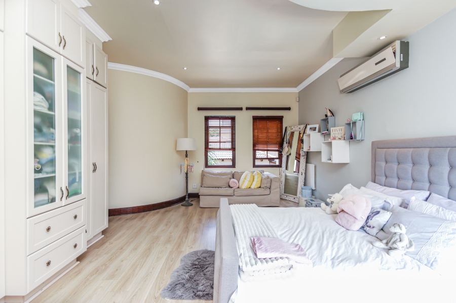 6 Bedroom Property for Sale in Saddlebrook Estate Gauteng