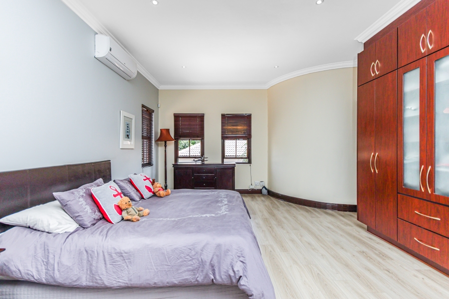 6 Bedroom Property for Sale in Saddlebrook Estate Gauteng