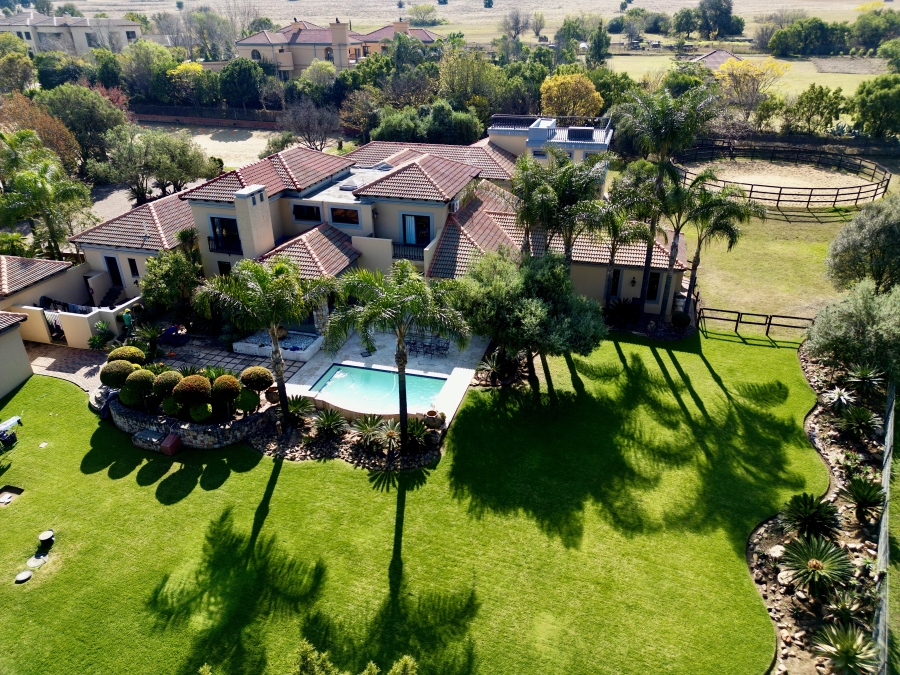 6 Bedroom Property for Sale in Saddlebrook Estate Gauteng