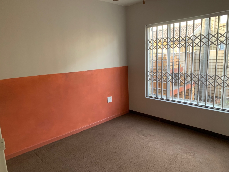2 Bedroom Property for Sale in Willow Park Manor Gauteng