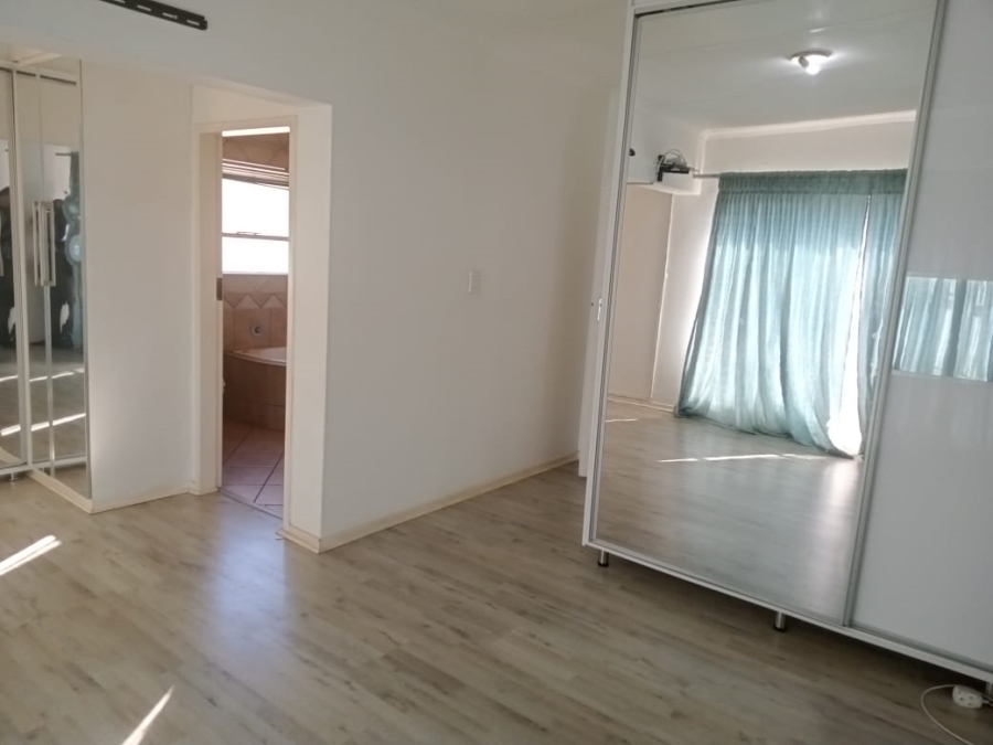 3 Bedroom Property for Sale in Sinoville Gauteng