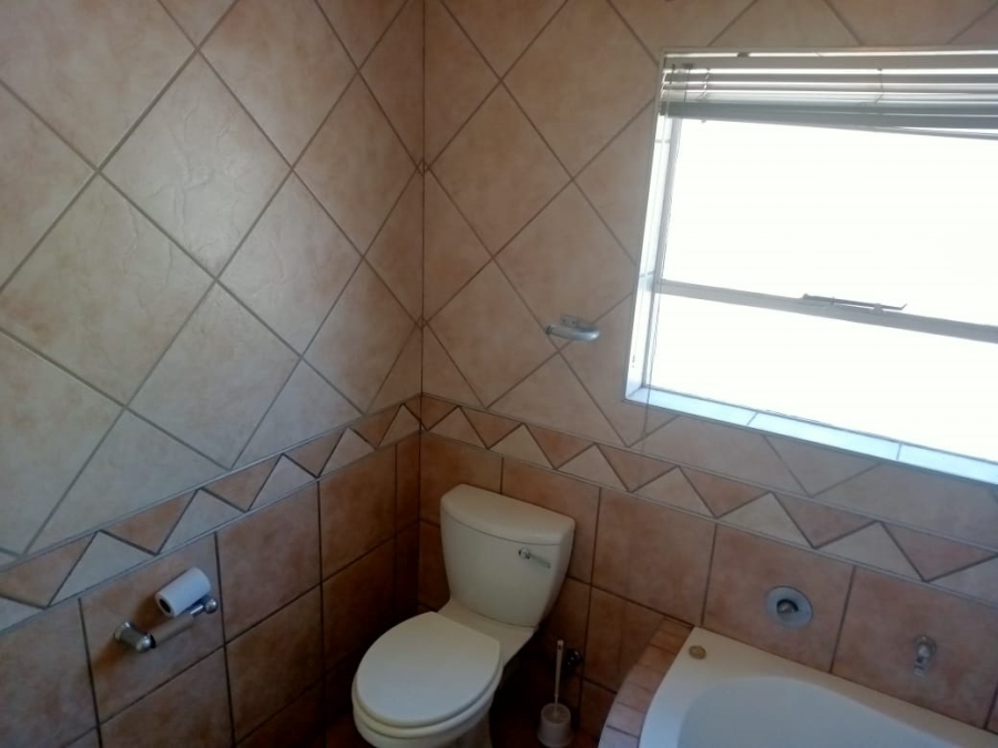 3 Bedroom Property for Sale in Sinoville Gauteng