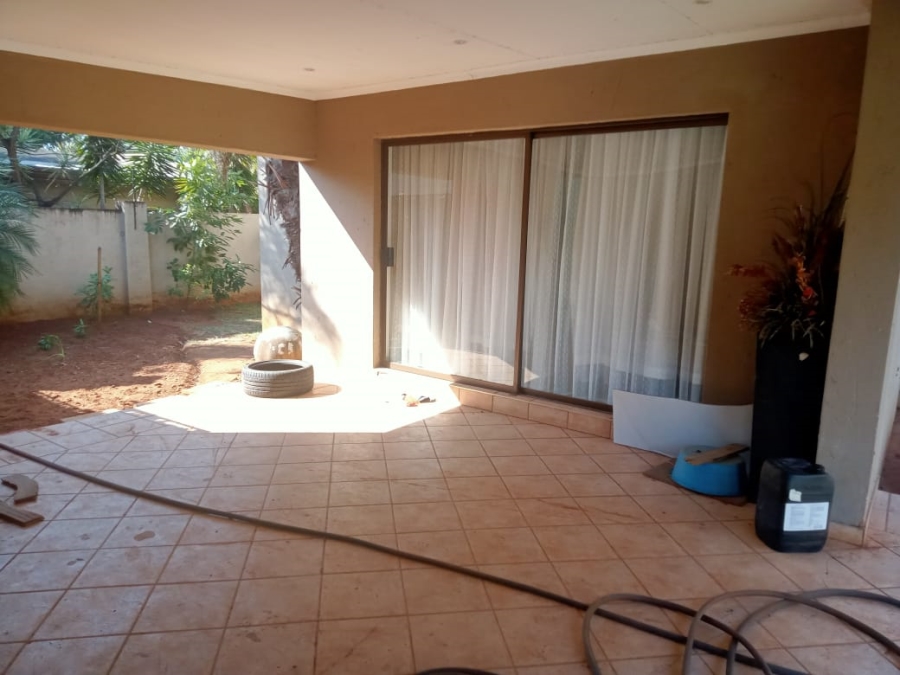 3 Bedroom Property for Sale in Sinoville Gauteng