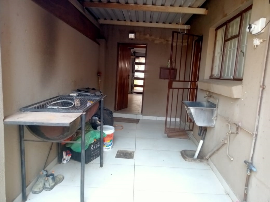 3 Bedroom Property for Sale in Sinoville Gauteng