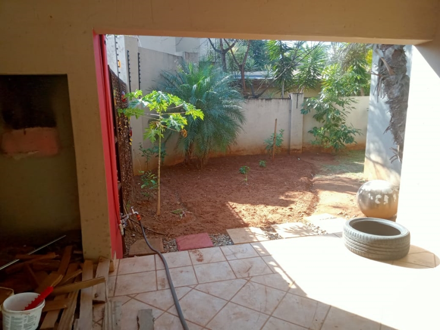 3 Bedroom Property for Sale in Sinoville Gauteng