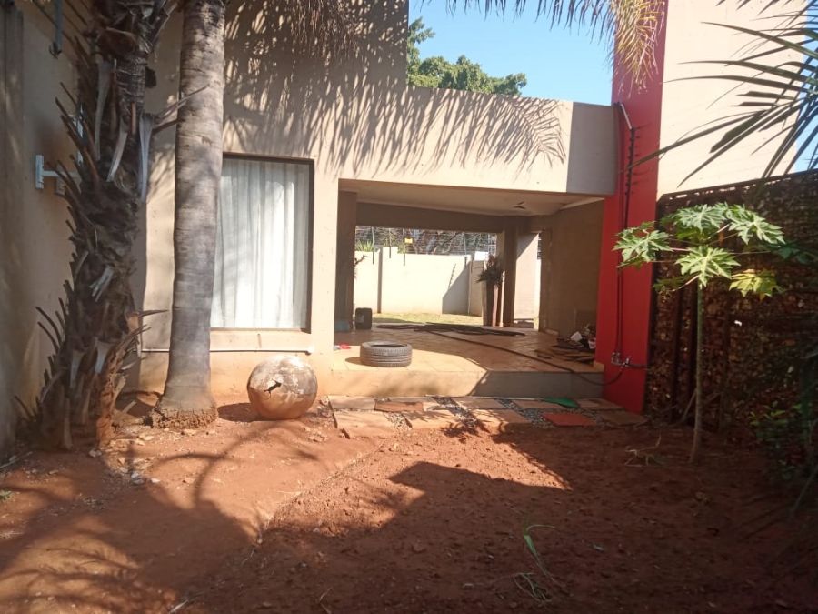 3 Bedroom Property for Sale in Sinoville Gauteng