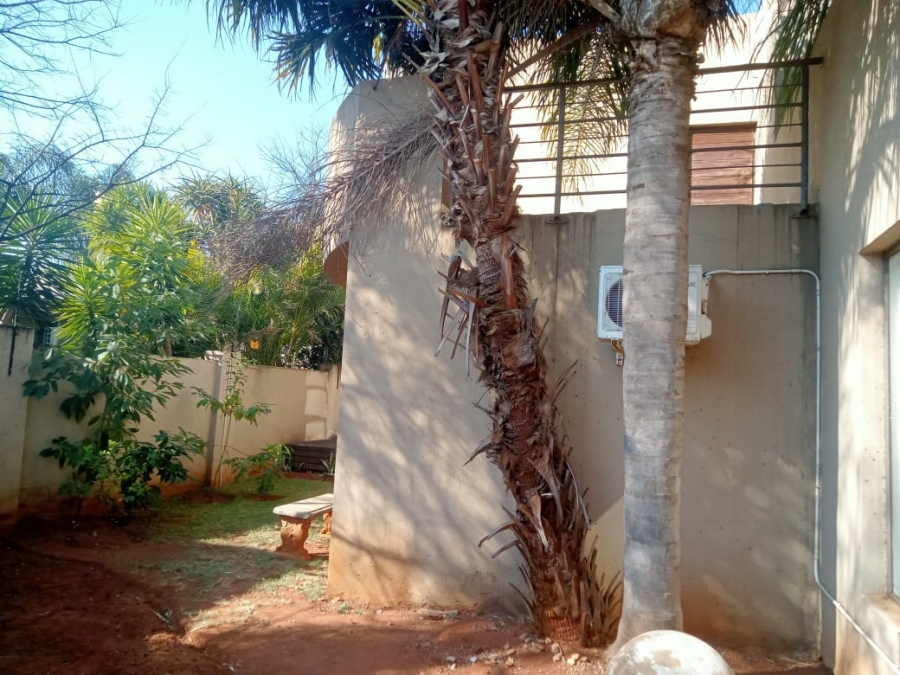 3 Bedroom Property for Sale in Sinoville Gauteng