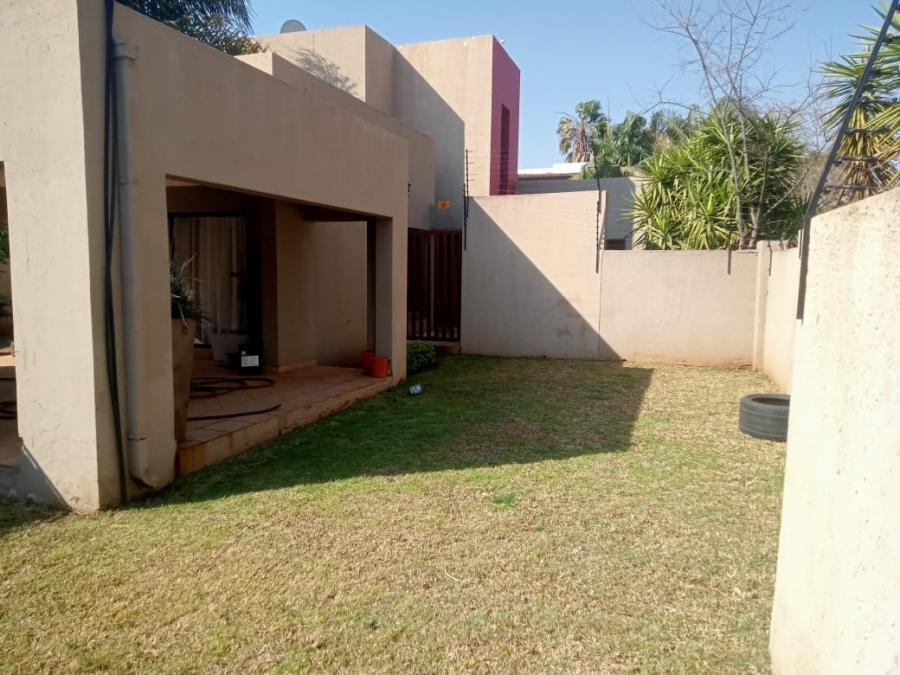 3 Bedroom Property for Sale in Sinoville Gauteng