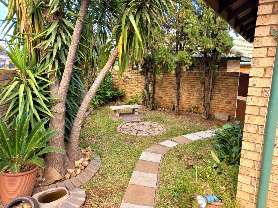To Let 3 Bedroom Property for Rent in Doringkloof Gauteng