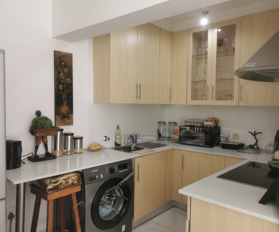 To Let 1 Bedroom Property for Rent in Constantia Kloof Gauteng