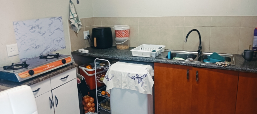 2 Bedroom Property for Sale in Comet Gauteng