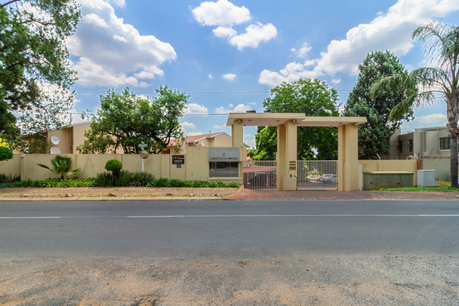 2 Bedroom Property for Sale in Morningside Gauteng