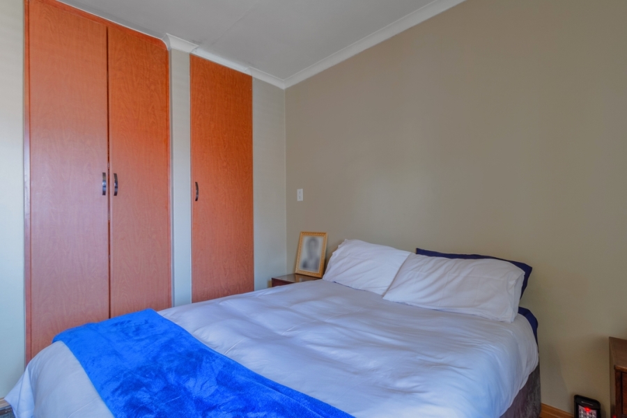 2 Bedroom Property for Sale in Morningside Gauteng