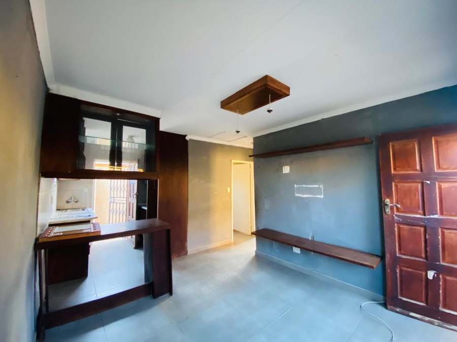2 Bedroom Property for Sale in Savanna City Gauteng