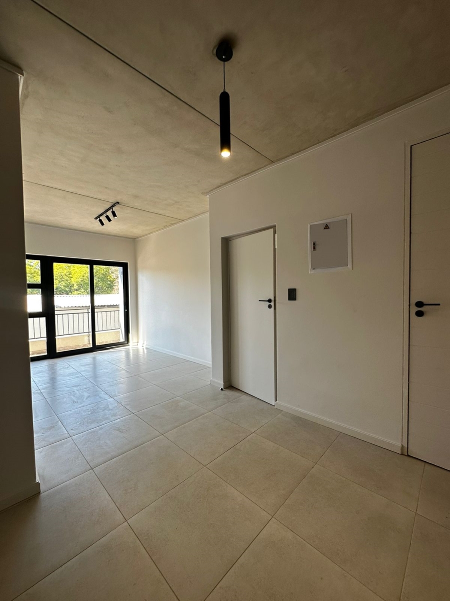 2 Bedroom Property for Sale in Waverley Gauteng