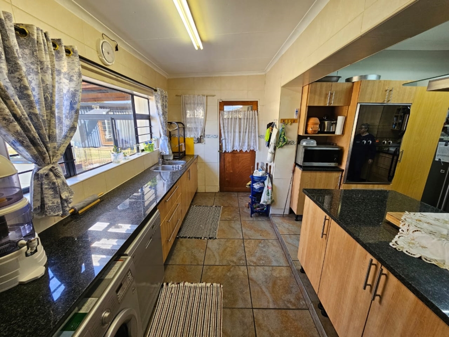 3 Bedroom Property for Sale in Northmead Gauteng