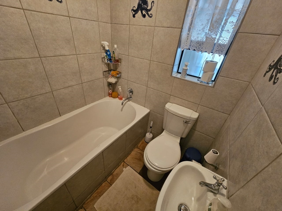3 Bedroom Property for Sale in Northmead Gauteng