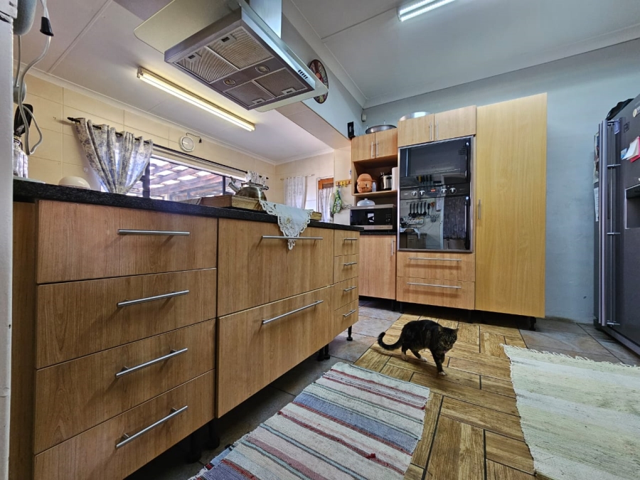 3 Bedroom Property for Sale in Northmead Gauteng