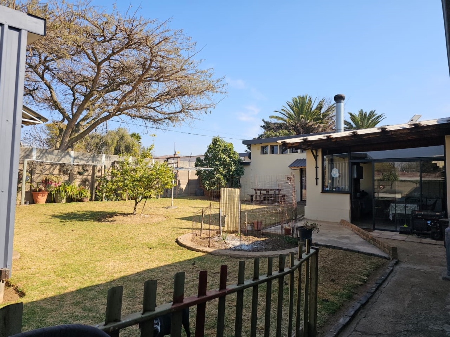 3 Bedroom Property for Sale in Northmead Gauteng