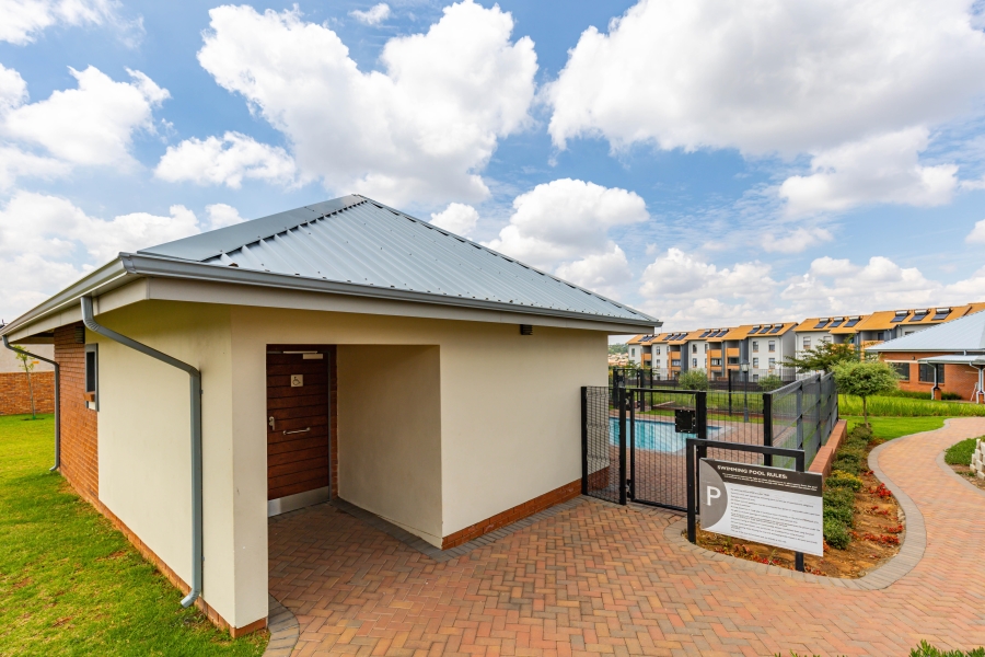 3 Bedroom Property for Sale in Noordwyk Gauteng