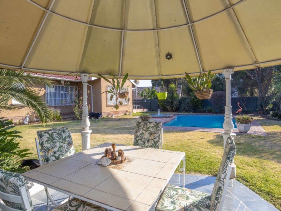 3 Bedroom Property for Sale in Eden Glen Gauteng