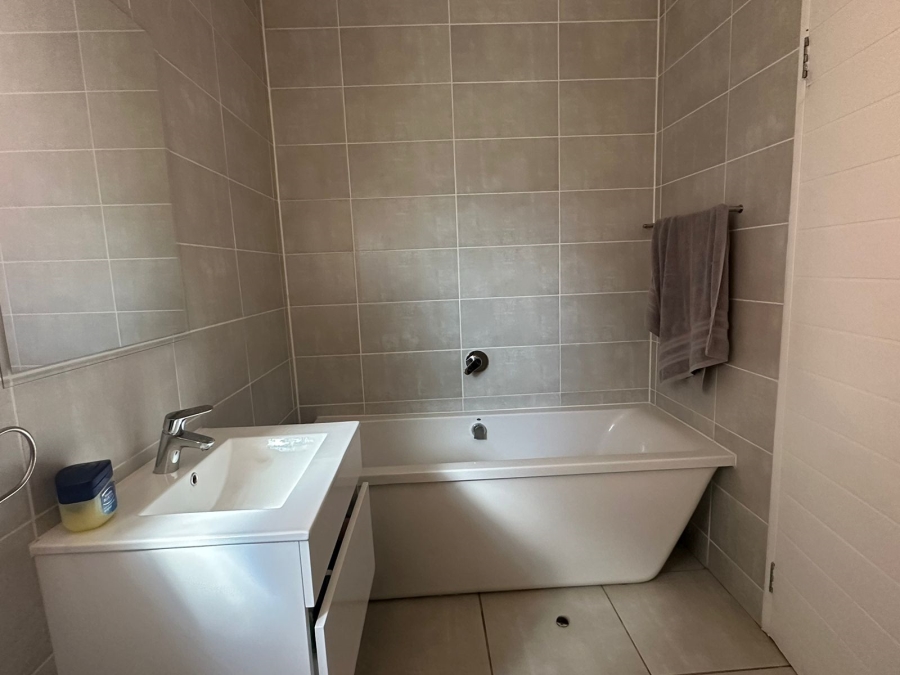 3 Bedroom Property for Sale in Willow Park Manor Gauteng