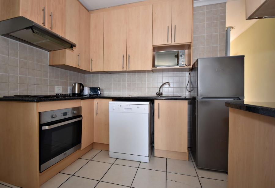 2 Bedroom Property for Sale in Sonneglans Gauteng