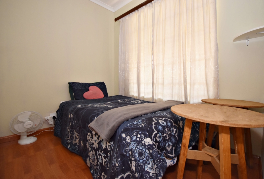 2 Bedroom Property for Sale in Sonneglans Gauteng