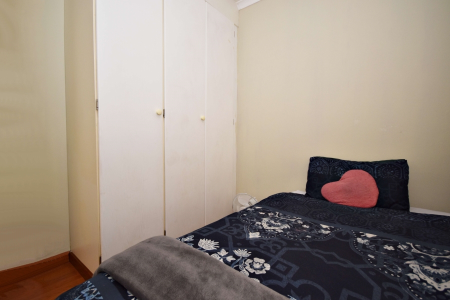 2 Bedroom Property for Sale in Sonneglans Gauteng