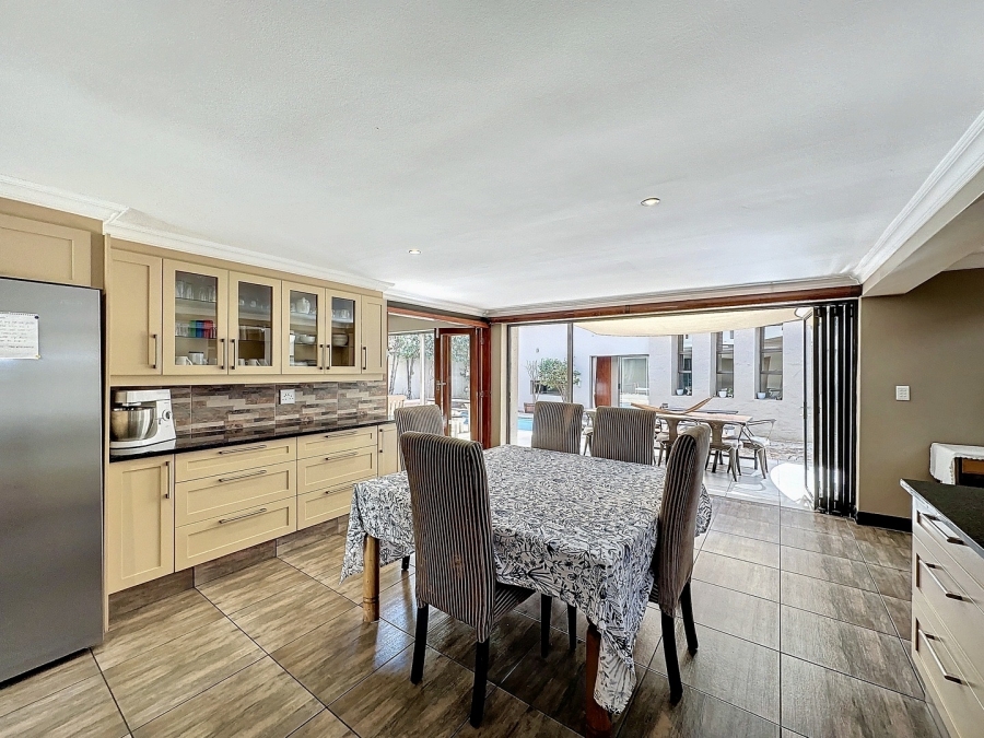 4 Bedroom Property for Sale in Southdowns Estate Gauteng