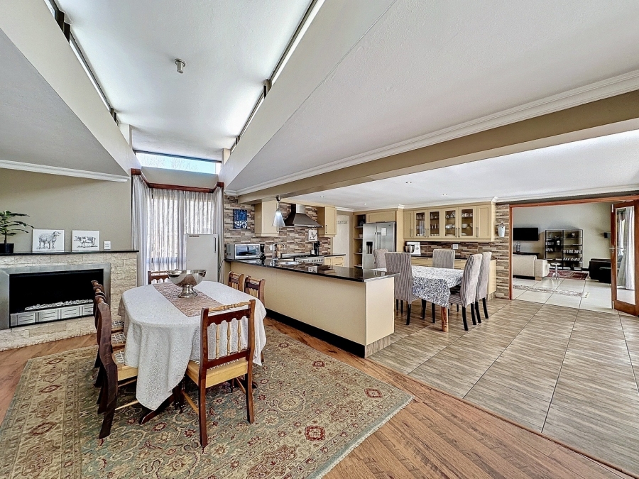 4 Bedroom Property for Sale in Southdowns Estate Gauteng