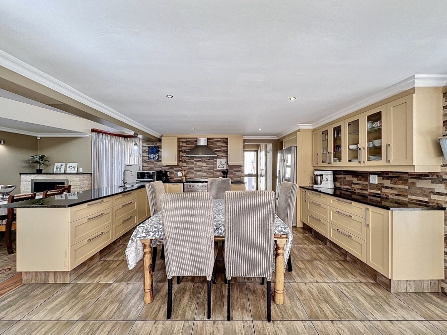 4 Bedroom Property for Sale in Southdowns Estate Gauteng