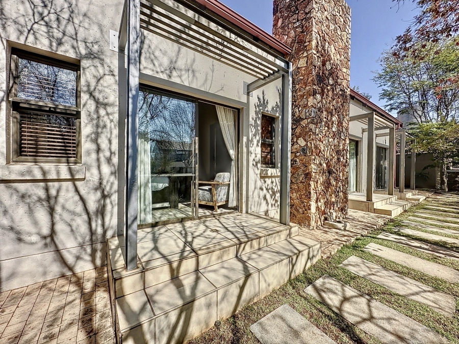 4 Bedroom Property for Sale in Southdowns Estate Gauteng