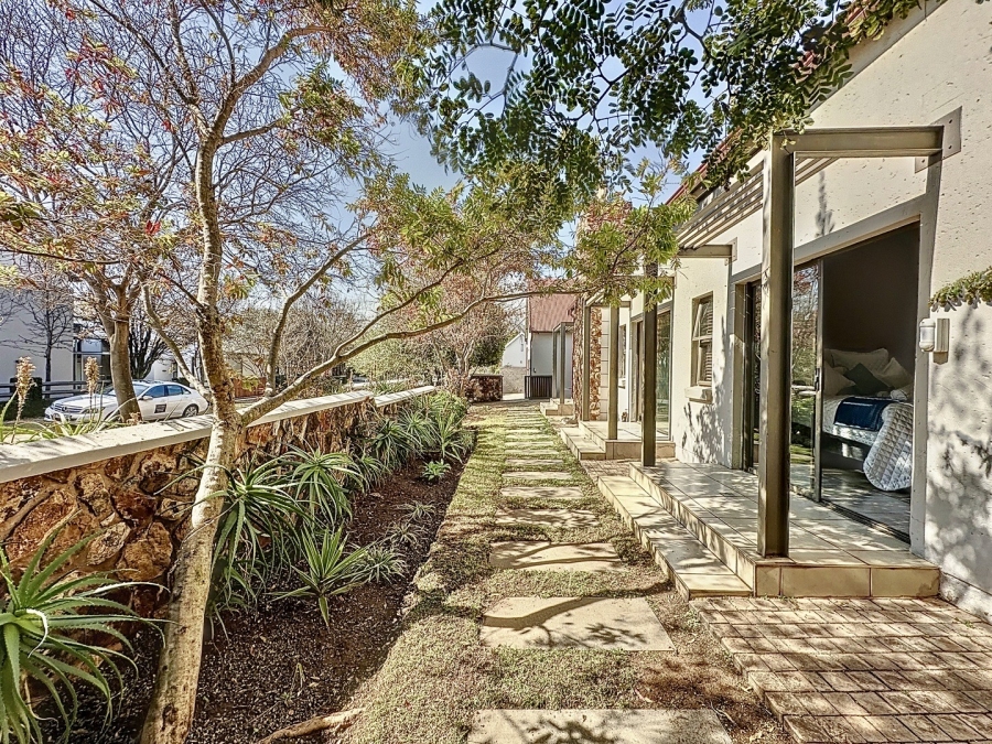 4 Bedroom Property for Sale in Southdowns Estate Gauteng
