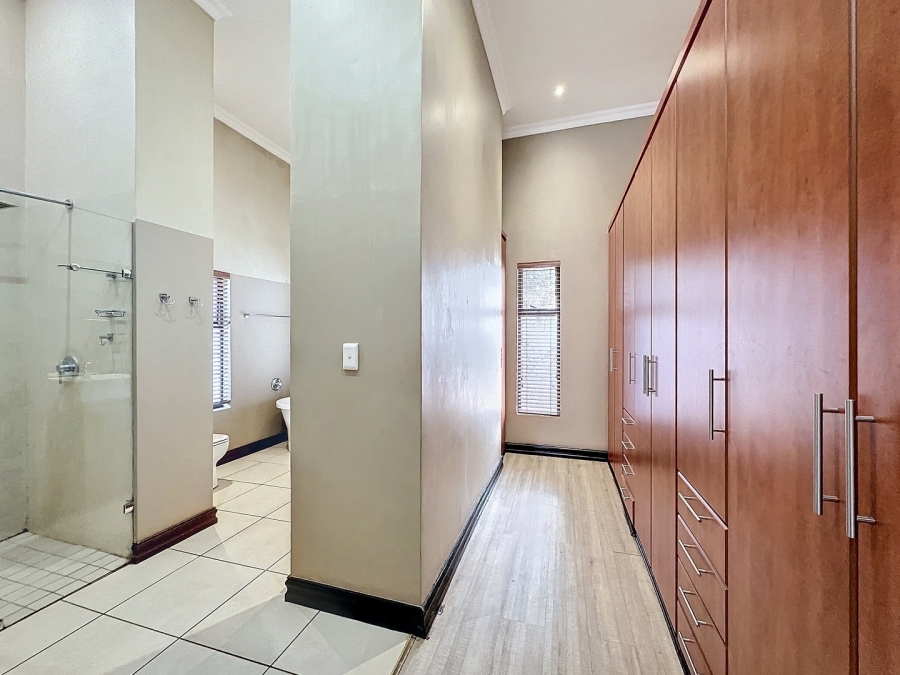 4 Bedroom Property for Sale in Southdowns Estate Gauteng
