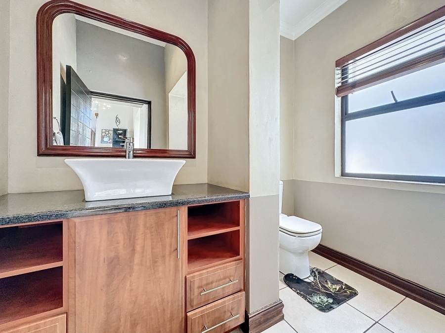 4 Bedroom Property for Sale in Southdowns Estate Gauteng