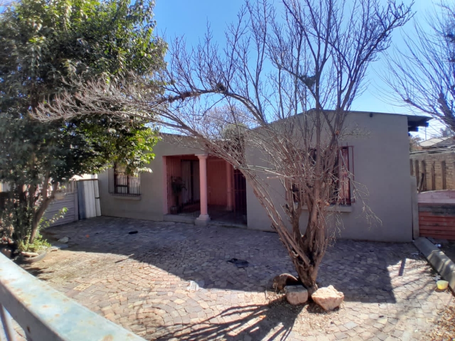 3 Bedroom Property for Sale in Danville Gauteng