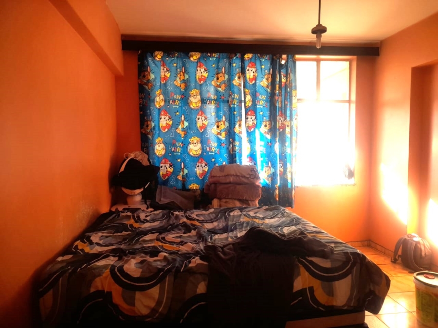 2 Bedroom Property for Sale in Hillbrow Gauteng