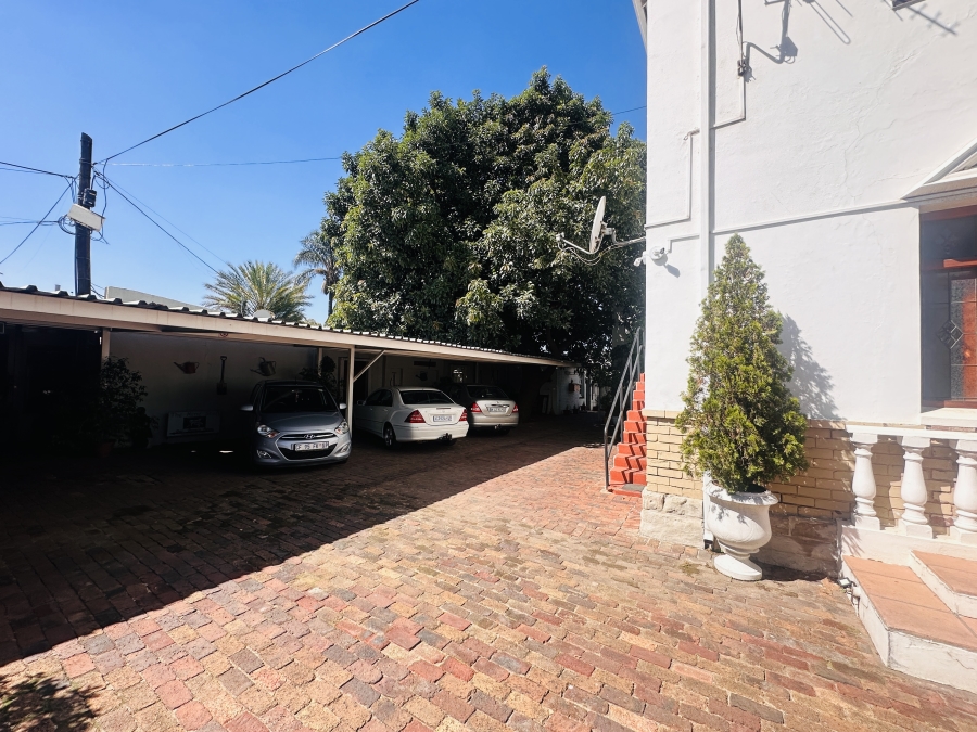 18 Bedroom Property for Sale in Germiston Central Gauteng