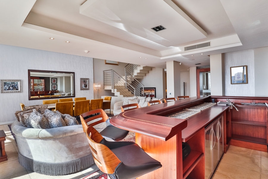 To Let 4 Bedroom Property for Rent in Morningside Gauteng