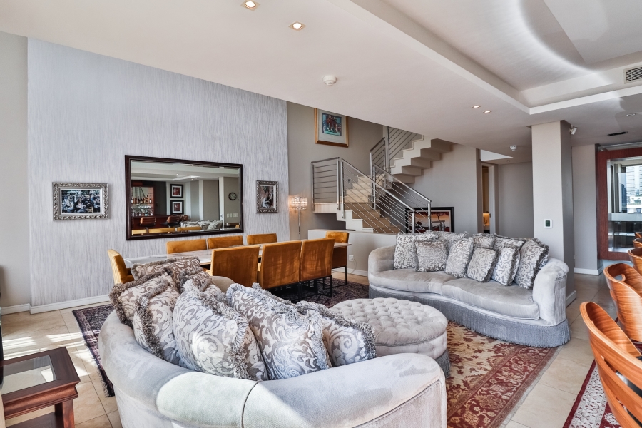 To Let 4 Bedroom Property for Rent in Morningside Gauteng