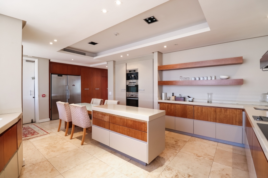 To Let 4 Bedroom Property for Rent in Morningside Gauteng