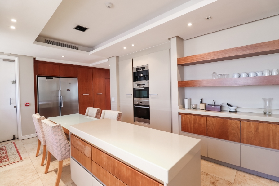 To Let 4 Bedroom Property for Rent in Morningside Gauteng