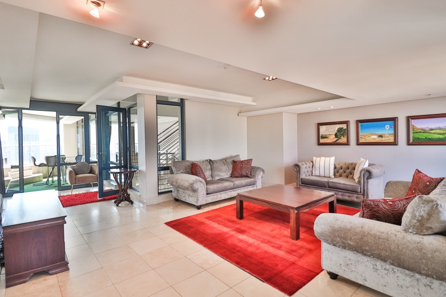 To Let 4 Bedroom Property for Rent in Morningside Gauteng