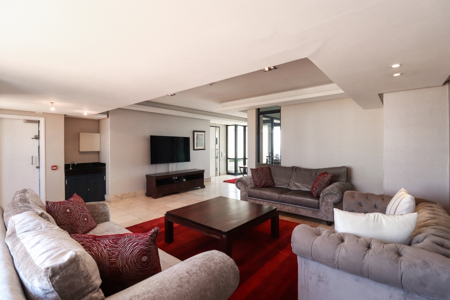To Let 4 Bedroom Property for Rent in Morningside Gauteng