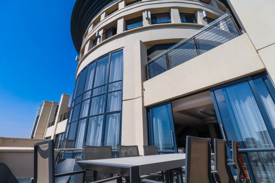 To Let 4 Bedroom Property for Rent in Morningside Gauteng