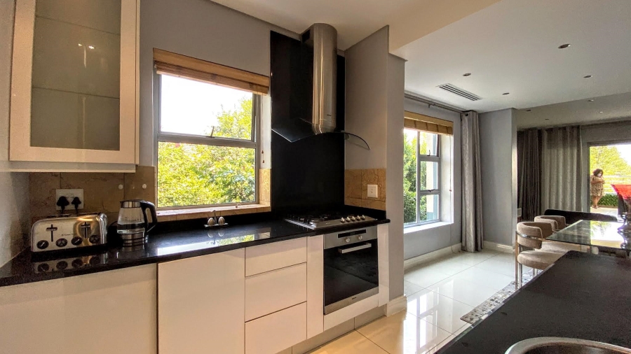 To Let 2 Bedroom Property for Rent in Morningside Gauteng