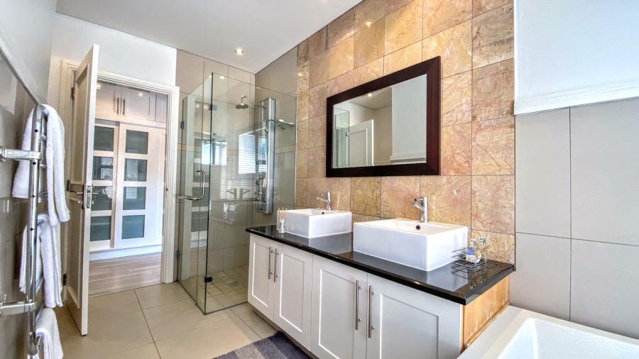 To Let 2 Bedroom Property for Rent in Morningside Gauteng