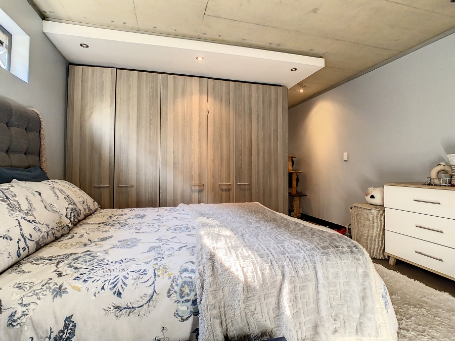 1 Bedroom Property for Sale in Menlo Park Gauteng