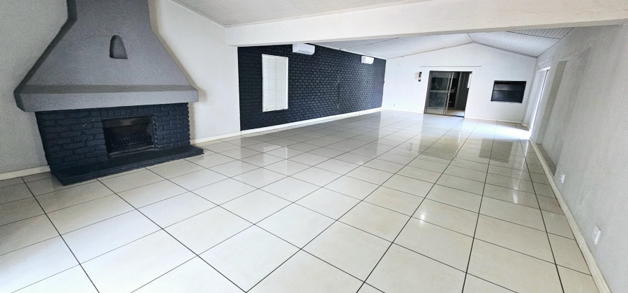 8 Bedroom Property for Sale in Wierda Park Gauteng